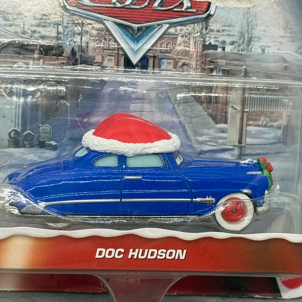 Disney Cars Blue Doc Hudson with Santa Hat - Picture 3 of 4